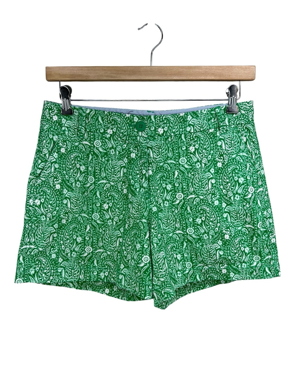 Crown & Ivy Green White Paisley Print Caroline Shorts Womens Size 8